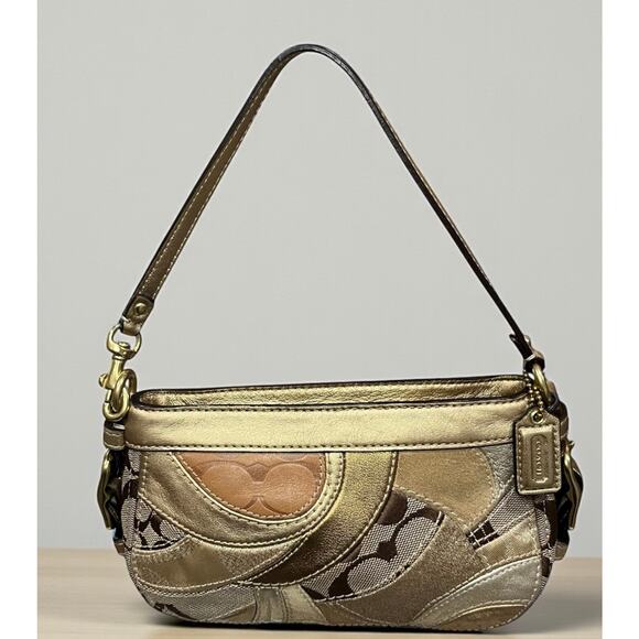 Y2K Coach 12740 Limited Edition Patchwork Gallery Tote & Wristlet - Picture 6 of 15